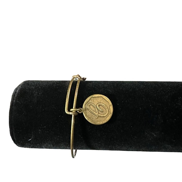 Signed Alex & Ani x Disney Copper Tone Mickey Mouse Initial C Adjustable Bangle - Picture 2 of 10